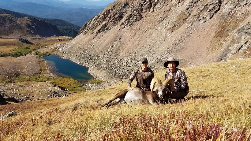 Brandon and Lee with the bighorn sheep