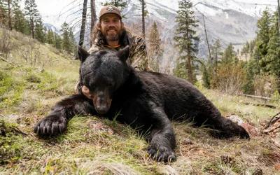 Brady Miller's 2022 spring black bear hunting gear list article