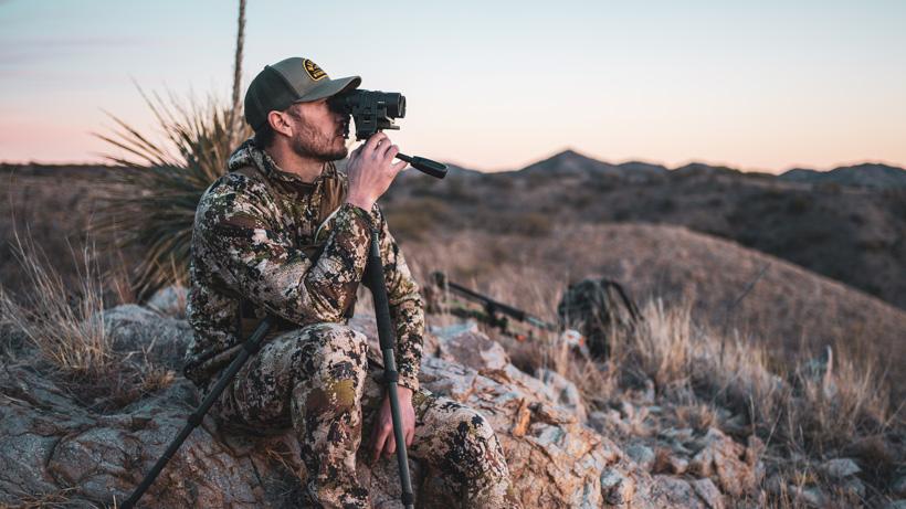 Trail glassing with leica noctivid binoculars