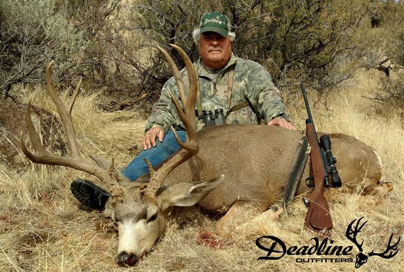 Mule deer taken with deadline outfitters