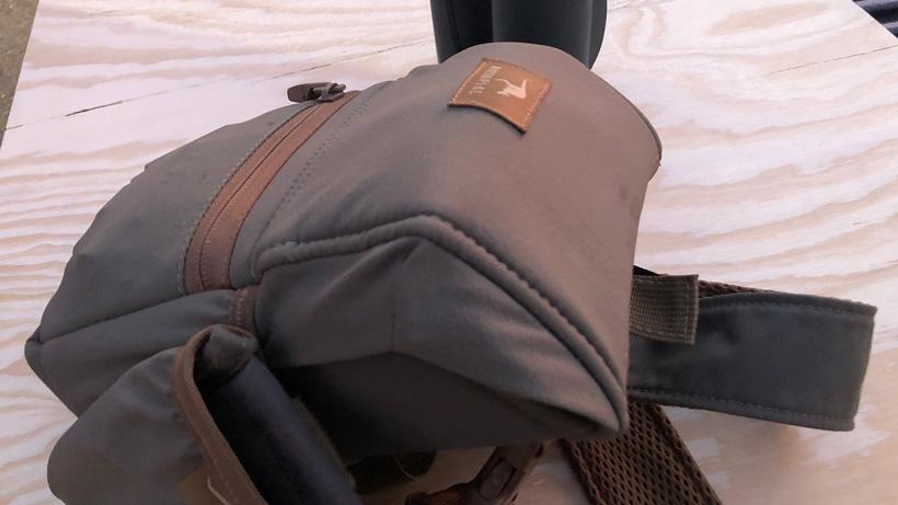 Swarovski el range ta with forehead rest in marsupial bino pack closed