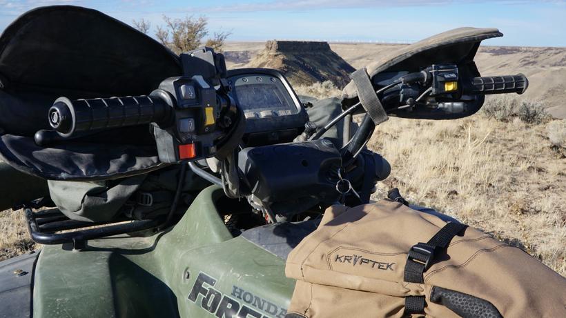 Atv beige hand protectors