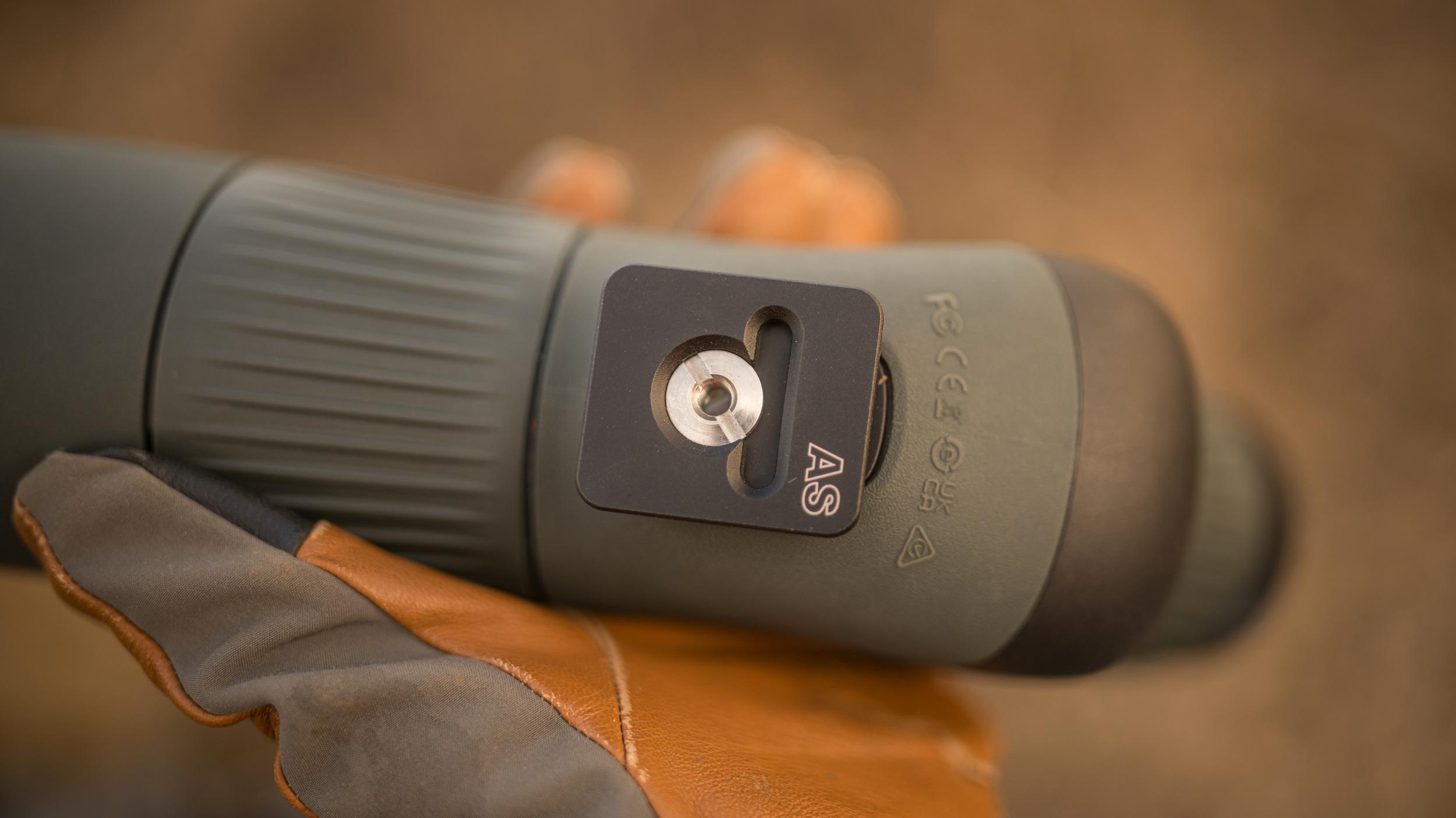 Tripod adapter plate on the Swarovski Balance image stabilized spotting scope