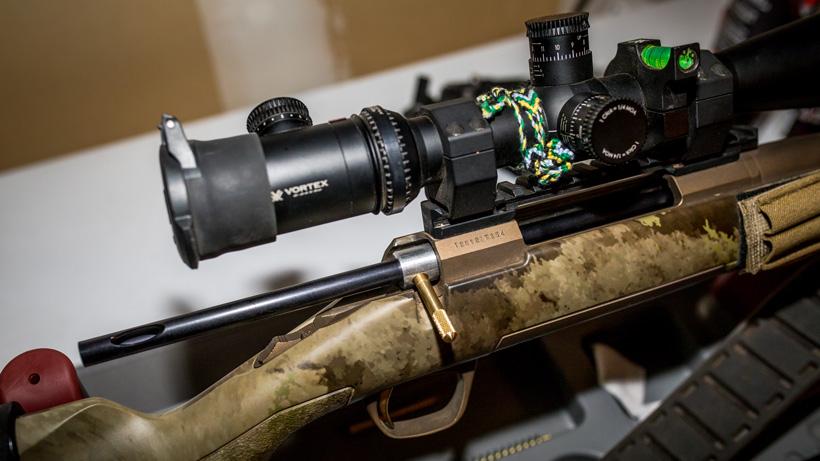 Placing gun rifle bore guide