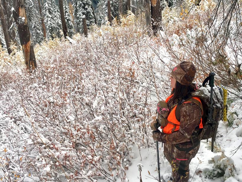 Stephanie Barnett hunting Montana mule deer