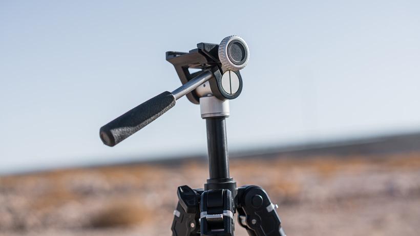 Two way pan head on vortex ridgeview tripod