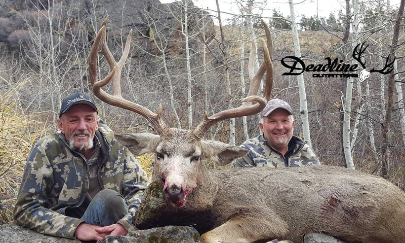 Gary with his 2016 idaho mule deer taken with deadline outfitters