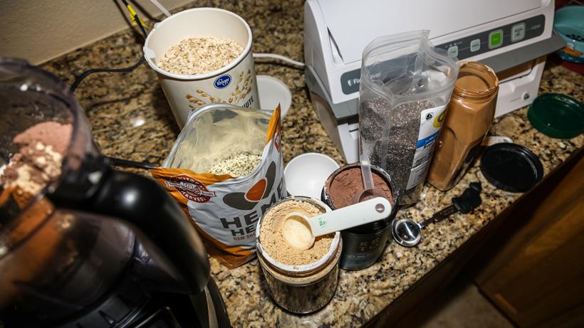 Making a breakfast protein shake