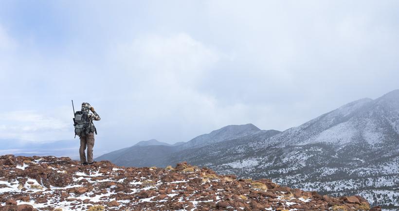 Glassing for mule deer_0