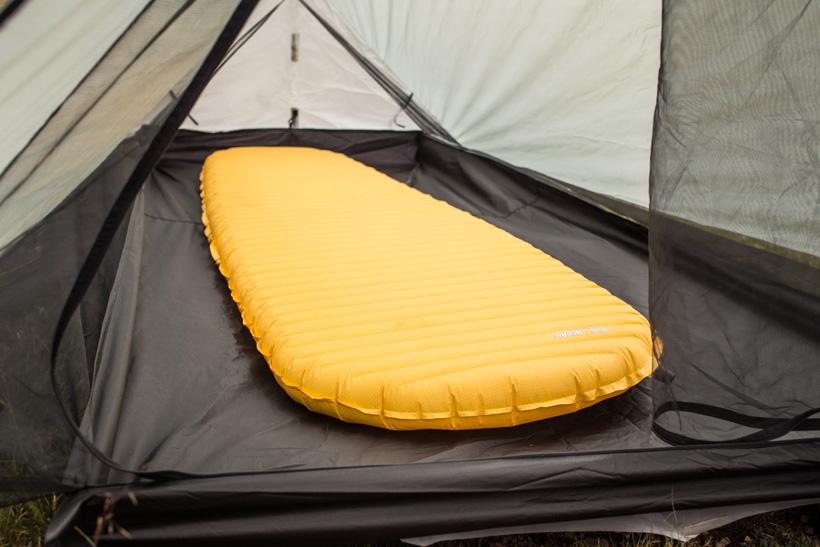 Sleeping pad for backpack hunting