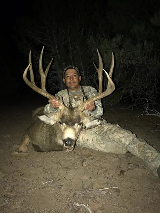 Nevada mule deer buck taken with deep creek outfitters
