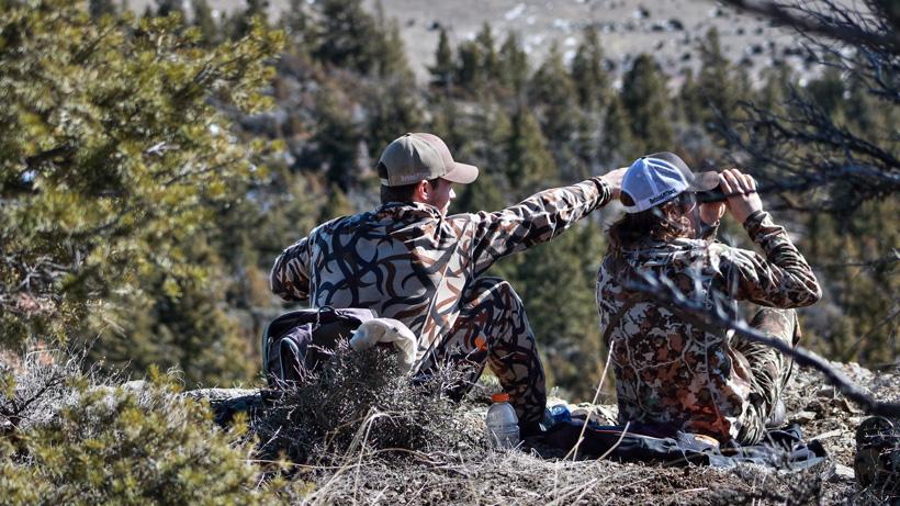 Glassing for animals with a great hunting partner